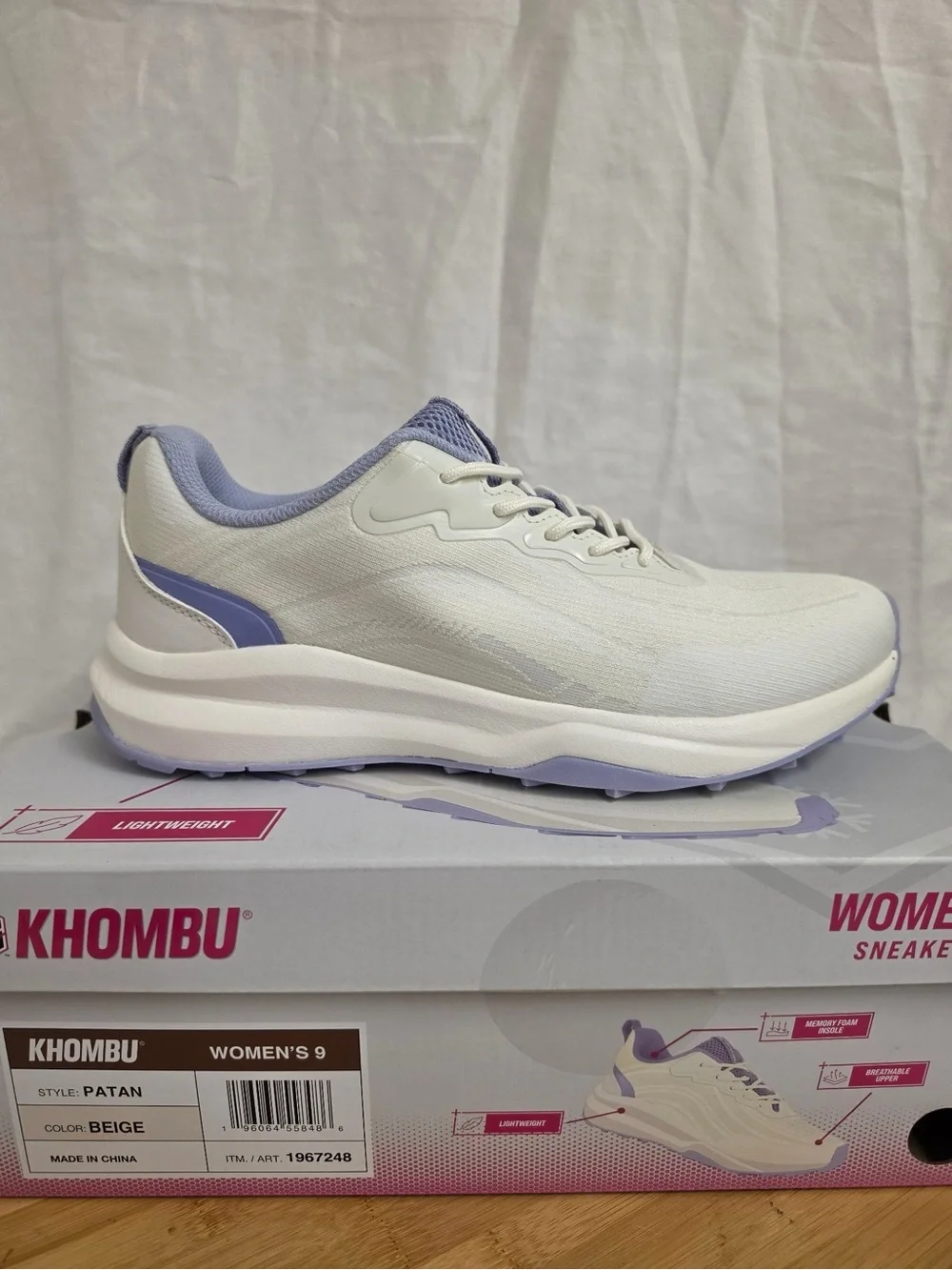 Khombu Patan Women’s Sneakers Size 9 Beige Lavender Memory Foam New in Box